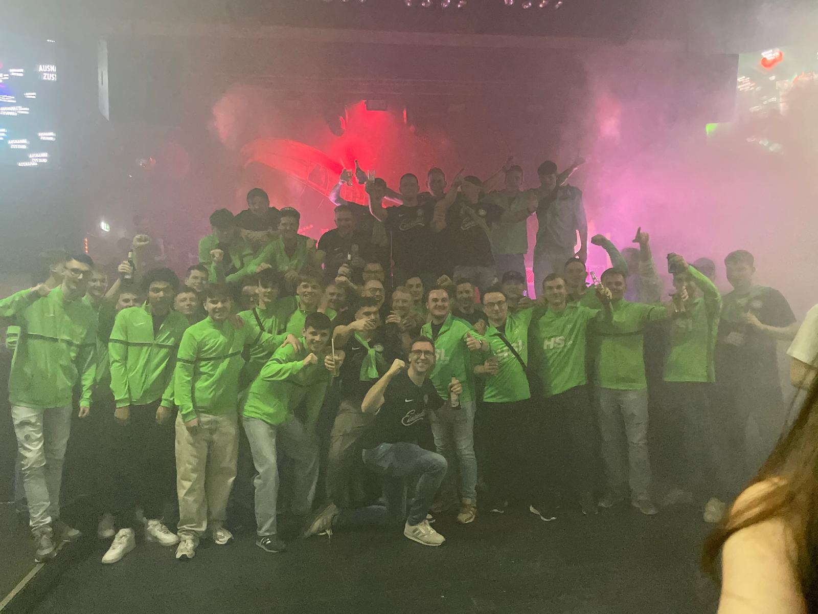Männer reisen mit 50-Mann-Kader nach Pockau ins Trainingslager - Tag 2 - Teambuilding